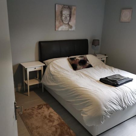 Appartamento Lewis Square Town House Belfast Esterno foto