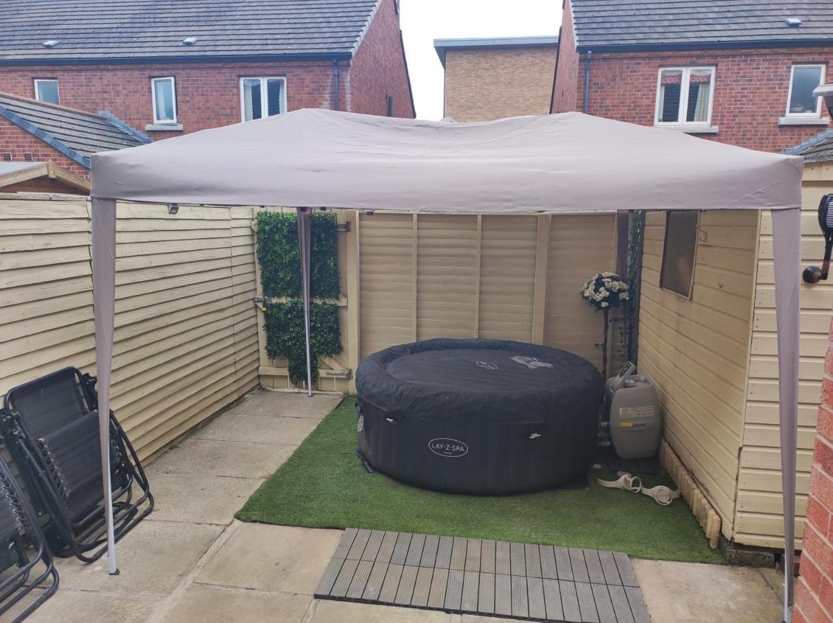 Appartamento Lewis Square Town House Belfast Esterno foto
